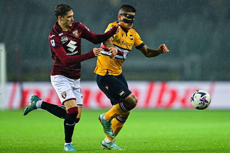 Dopo un duro scontro di gioco (con annesso infortunio) contro la Fiorentina, Amione è sceso in campo contro il Torino mascherato